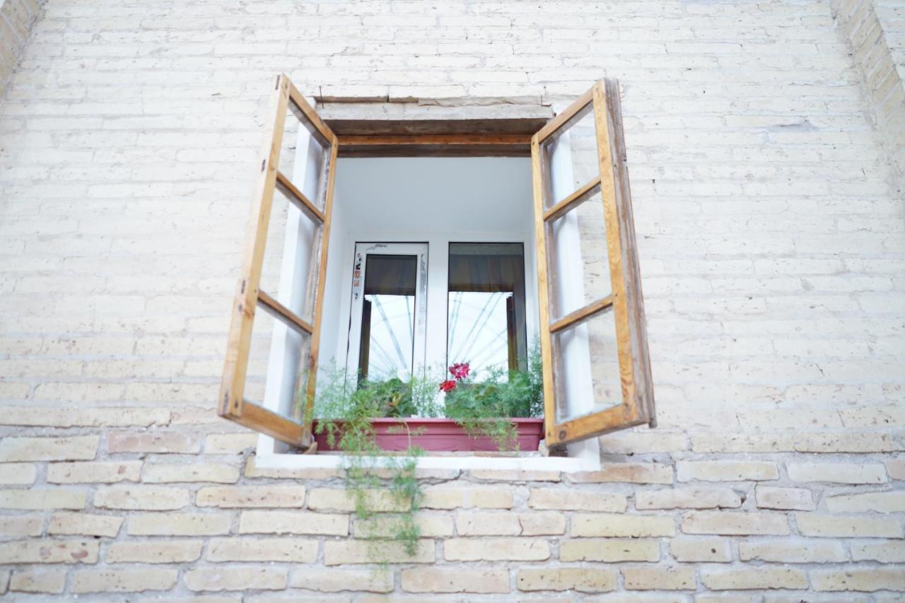 Carousel Hotel Khiva Bagian luar foto