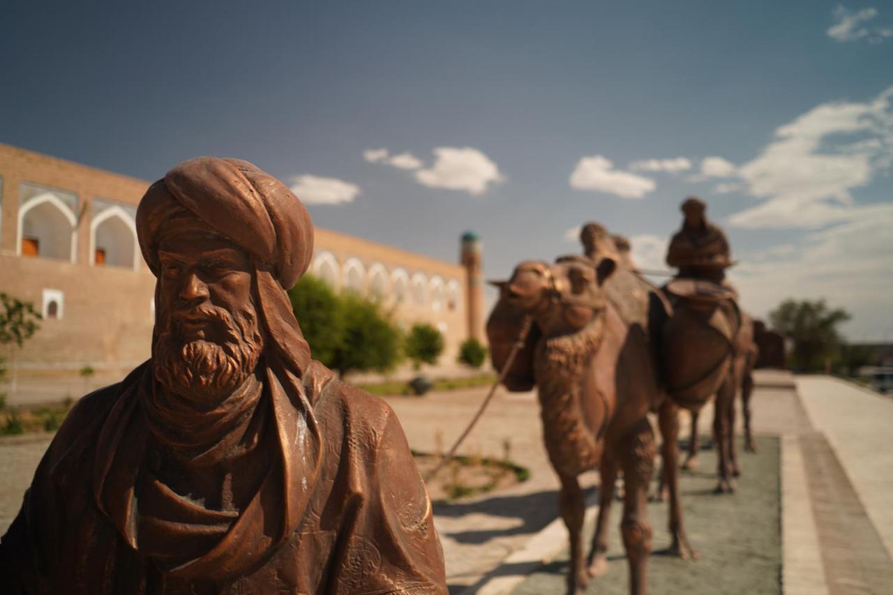 Carousel Hotel Khiva Bagian luar foto