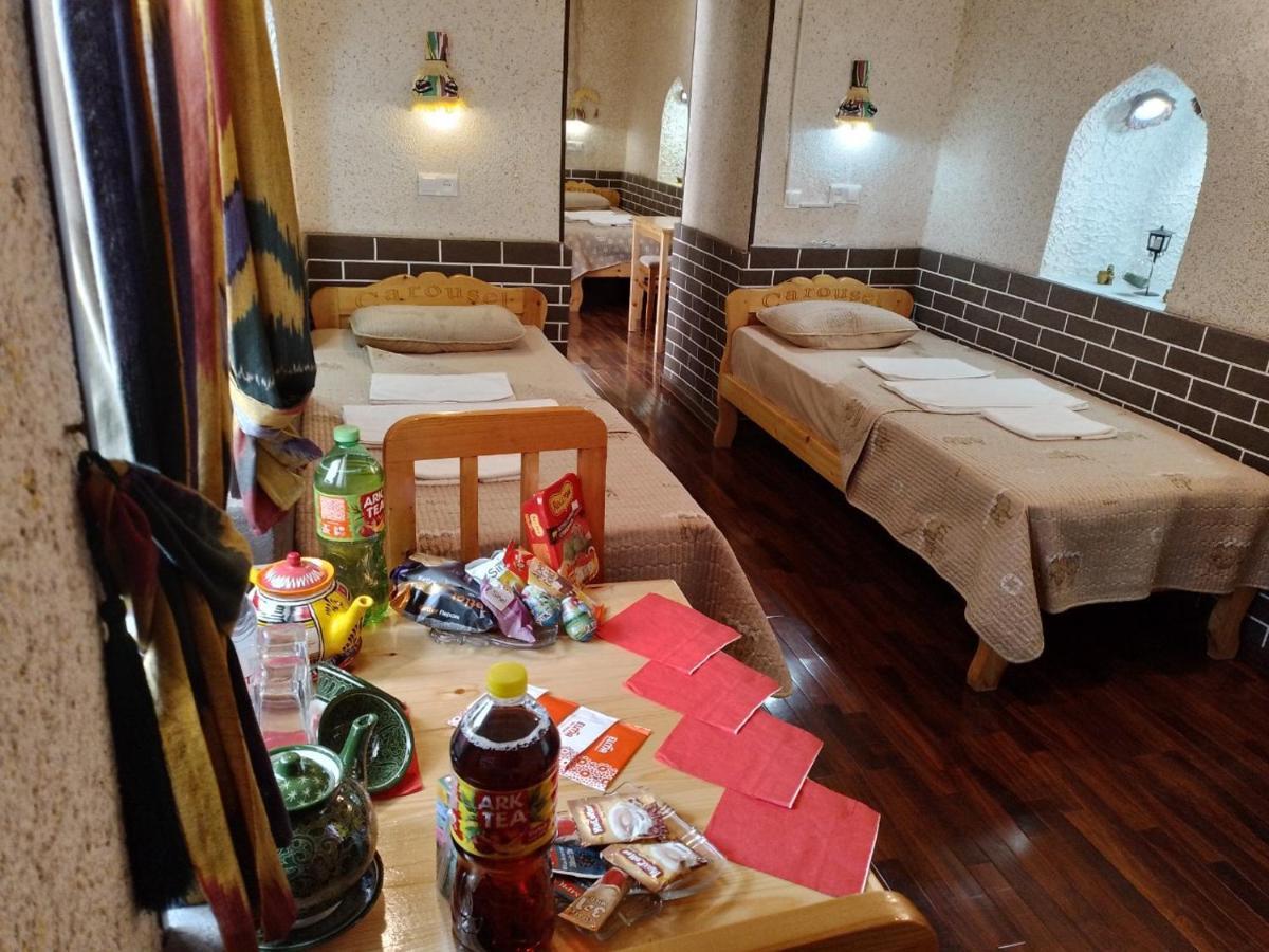 Carousel Hotel Khiva Bagian luar foto