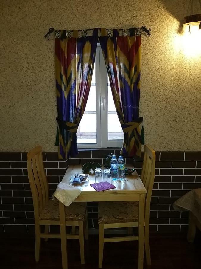 Carousel Hotel Khiva Bagian luar foto