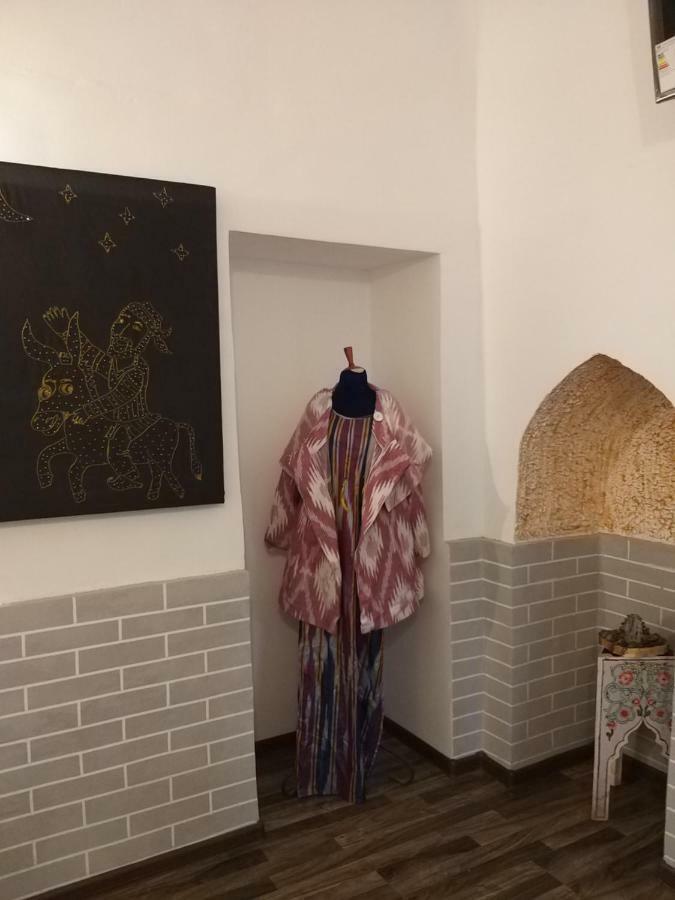 Carousel Hotel Khiva Bagian luar foto